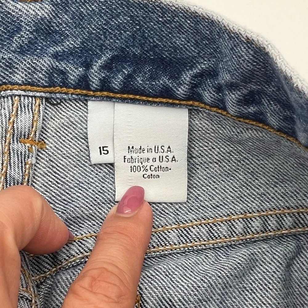 VTG 90’s Calvin Klein High Waisted Stonewashed Blue Jeans Shorts Size 15 - Picture 5 of 6